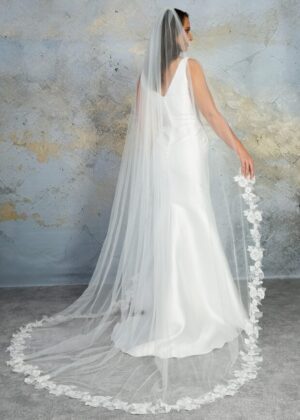 Blúndu slör - Sparkling lace edge veil - Ýmsar síddir