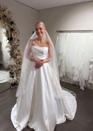 Blúndu slör - Dainty Lace Edge Veil - Ýmsar síddir