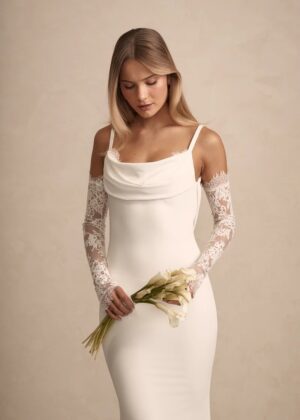 Chantilly sleeve