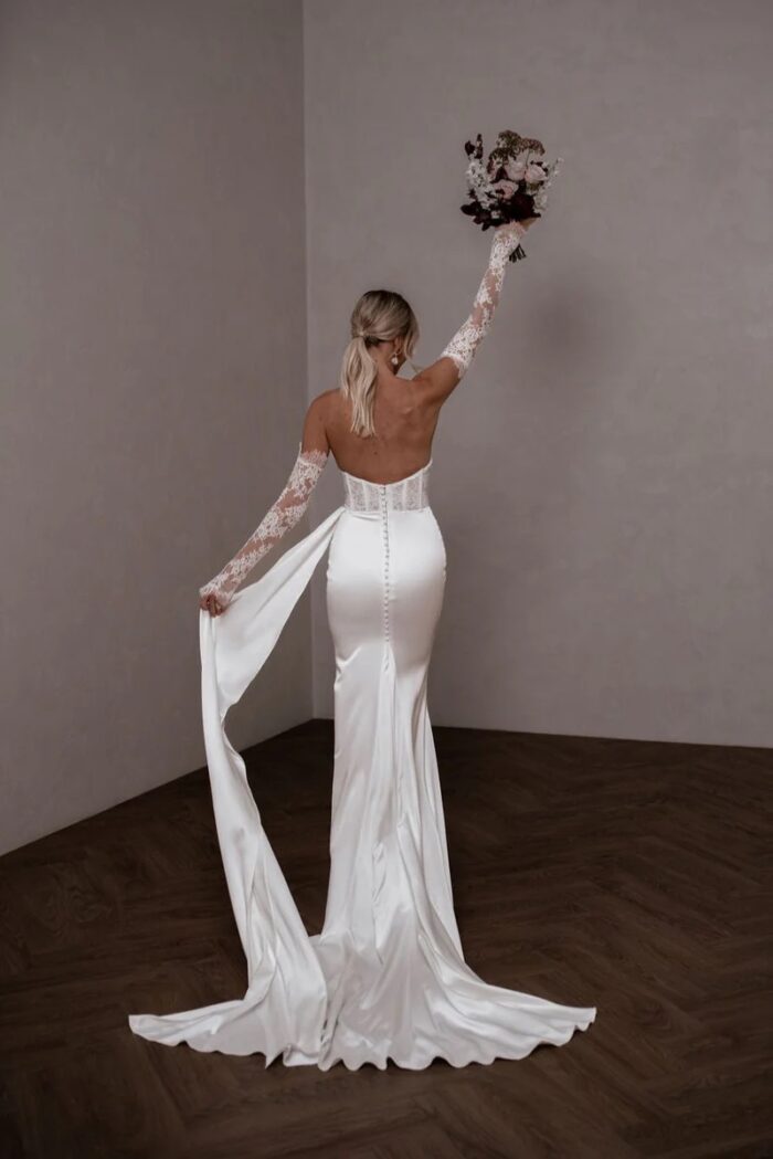 Chantilly sleeve - Image 8