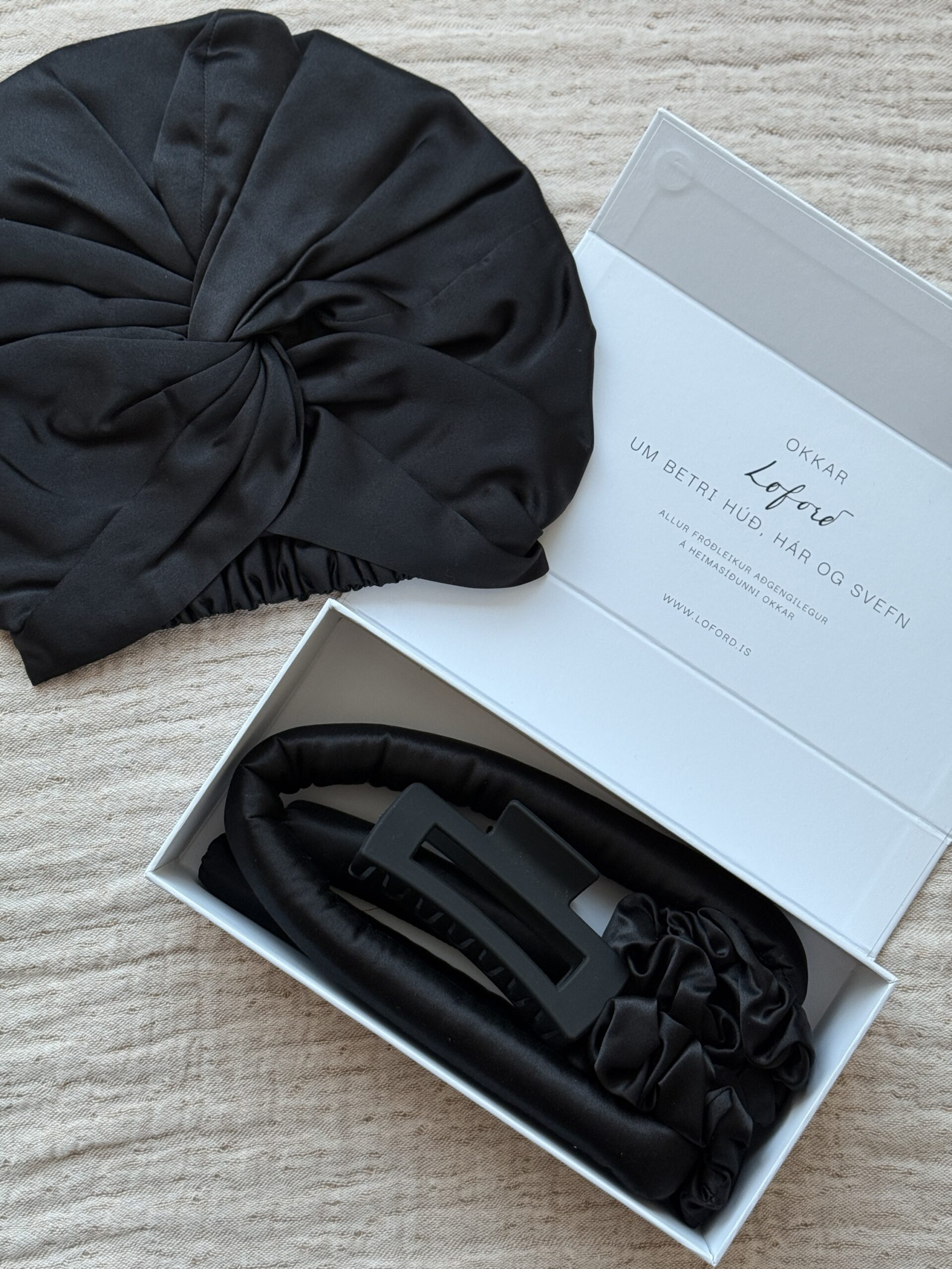 Silki gjafasett - Heatless curls og svefnhúfa - Veldu liti - Image 3