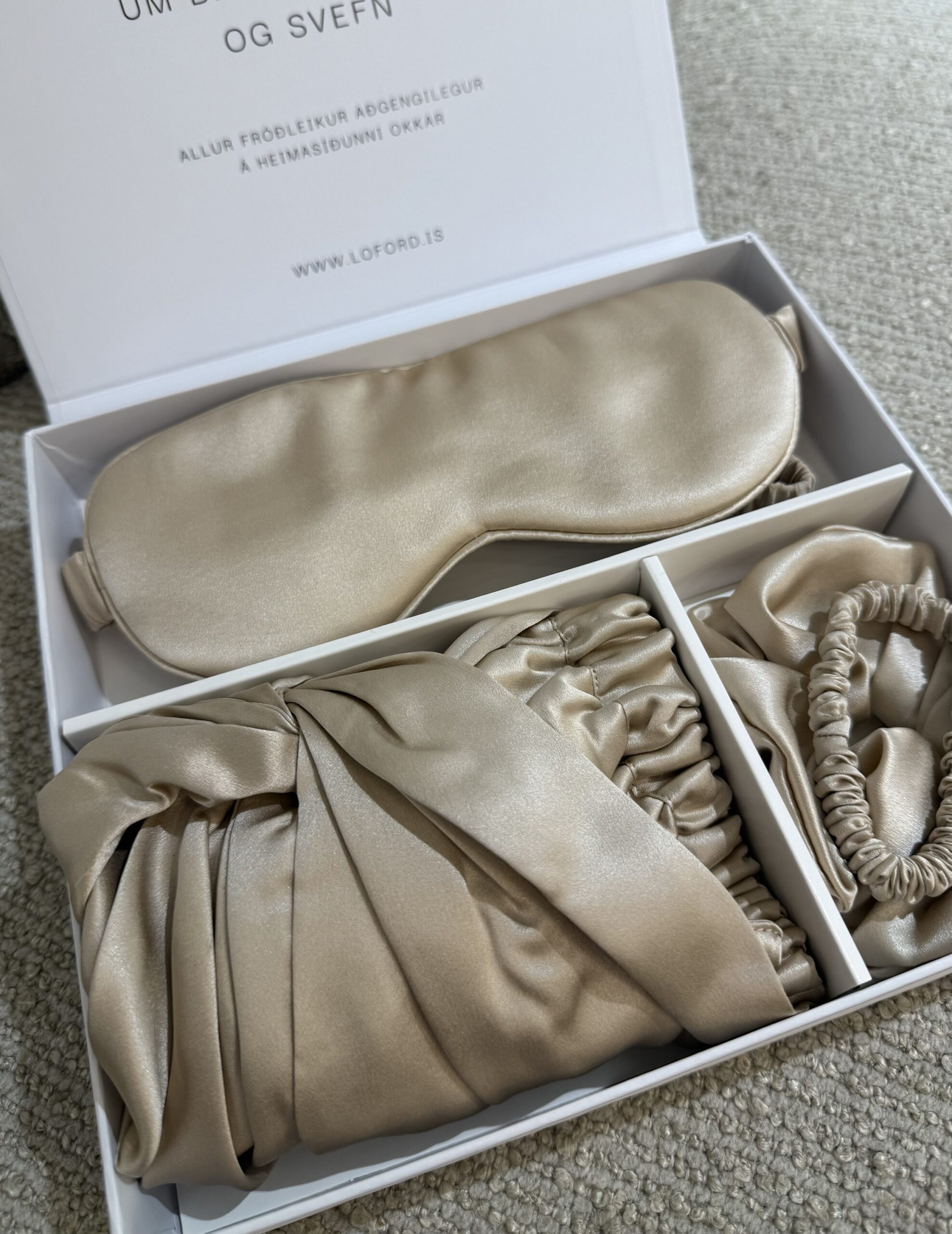 Gjafasett - Svefngrima, húfa og teyjur - Veldu liti - Image 3